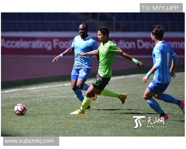 2018年新疆天山雪豹与武汉队的精彩对决回顾与分析